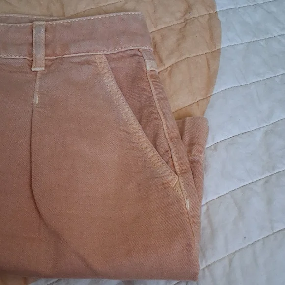 Zara Women's High Waist Coral Shorts - Picture 4 of 4